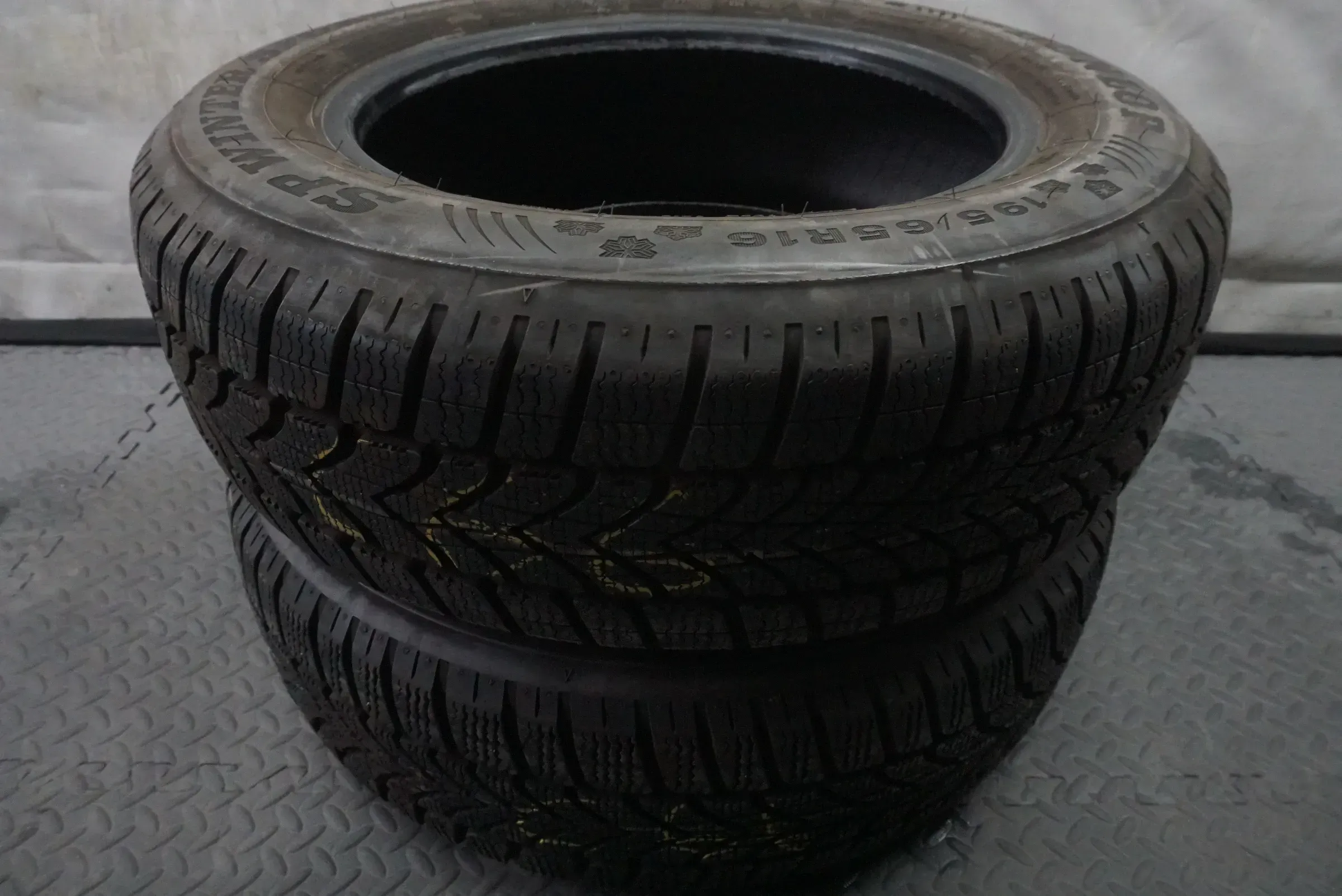 2x 195/65R16 92H Dunlop Winter Sport 4D Winterreifen 2017 6,5mm C66 - Bild 1