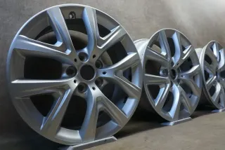 4x BMW X1 X2 F48 F49 17 Zoll Alufelge 574 M L121 - Bild 1