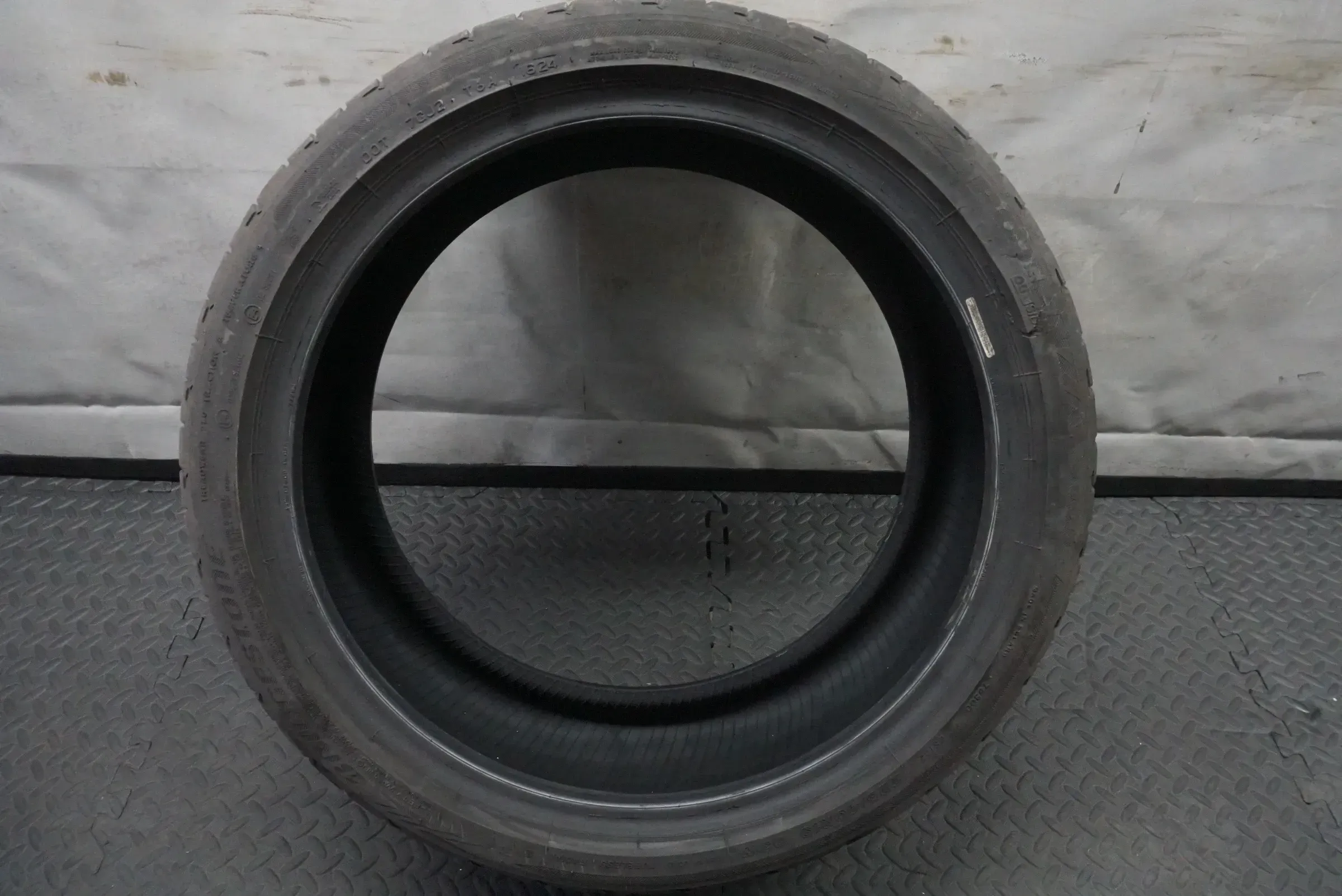 1x 225/40R19 93W Bridgestone Potenza S001 Sommerreifen 2024 L726 - Bild 1