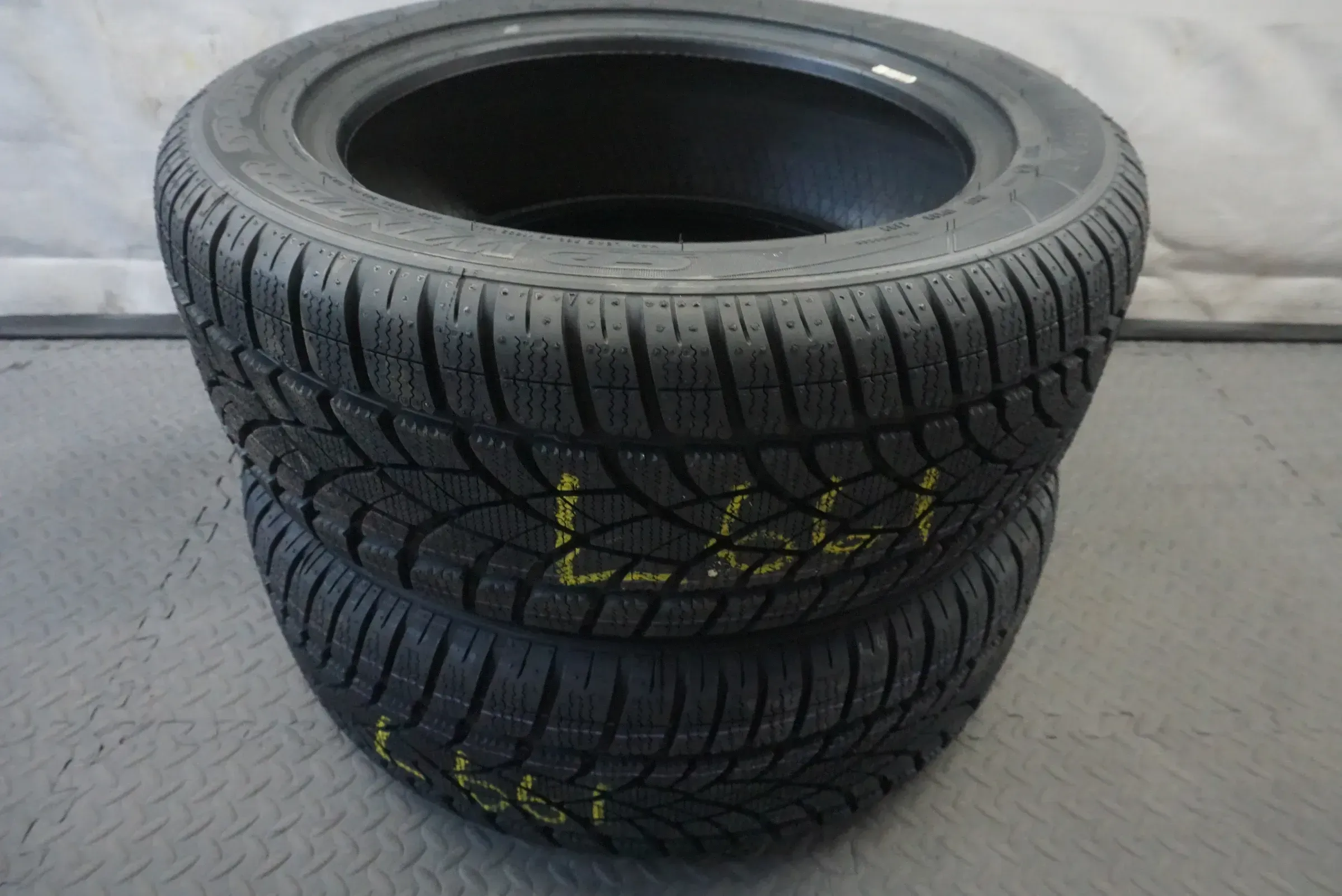 2x 215/55R17 98H Dunlop SP Wintersport 3D XL Winterreifen 2023 Neu L661 - Bild 1